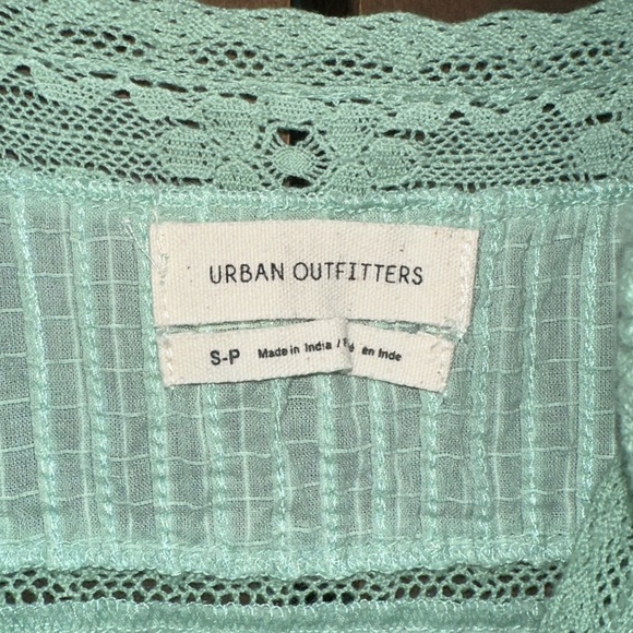 Urban outfitters lace insert mini dress - Picture 4 of 8